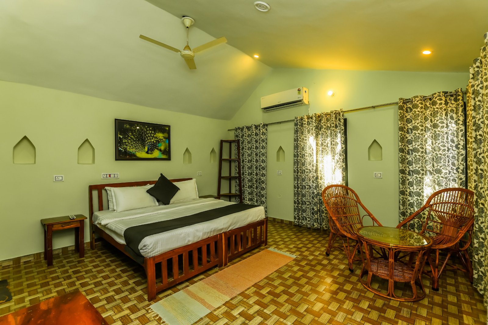 Sariska Forest Trails room